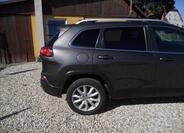 Jeep Cherokee 5