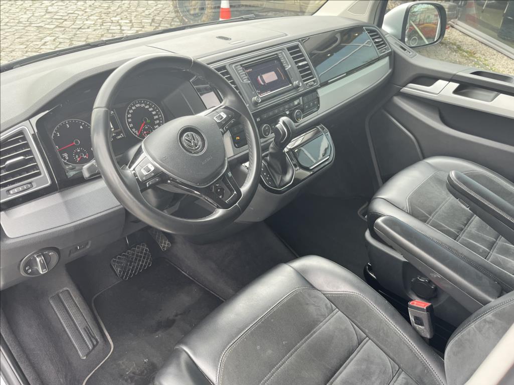 Volkswagen Multivan