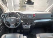 Toyota ProAce Verso 16