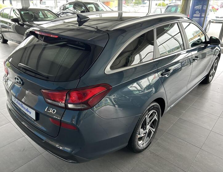 Hyundai i30 6