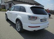 Audi Q7 3