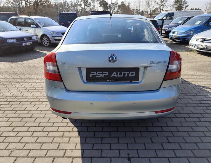 Škoda Octavia 8