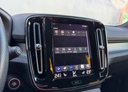 Volvo XC40 27