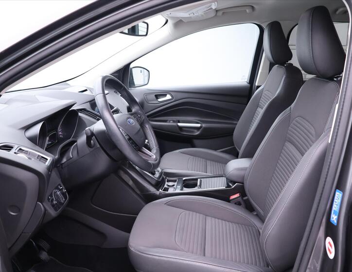 Ford Kuga 12