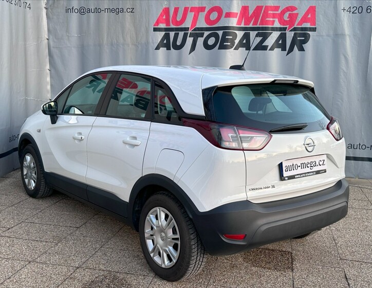 Opel Crossland X 8