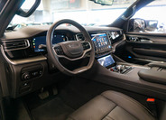 Jeep Grand Wagoneer 14