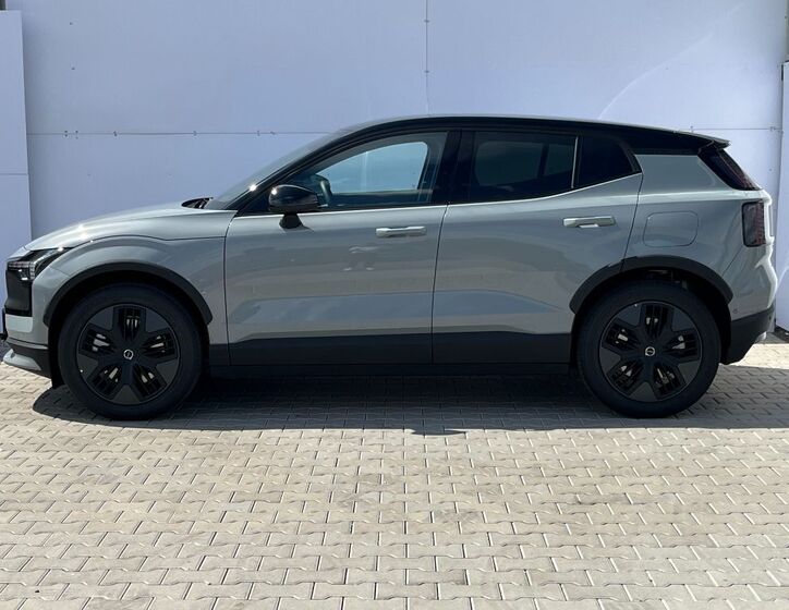 Volvo EX30 26