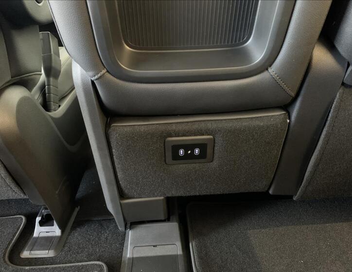 Hyundai Staria 14