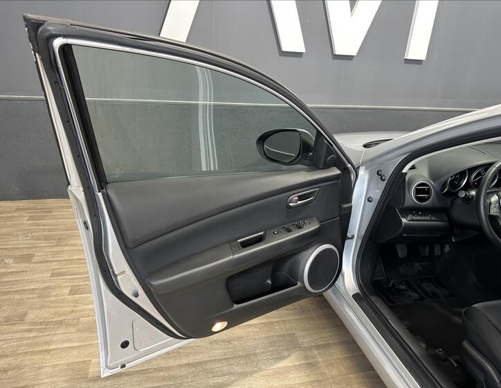Mazda 6 10