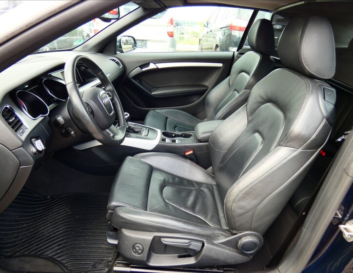 Audi A5 11