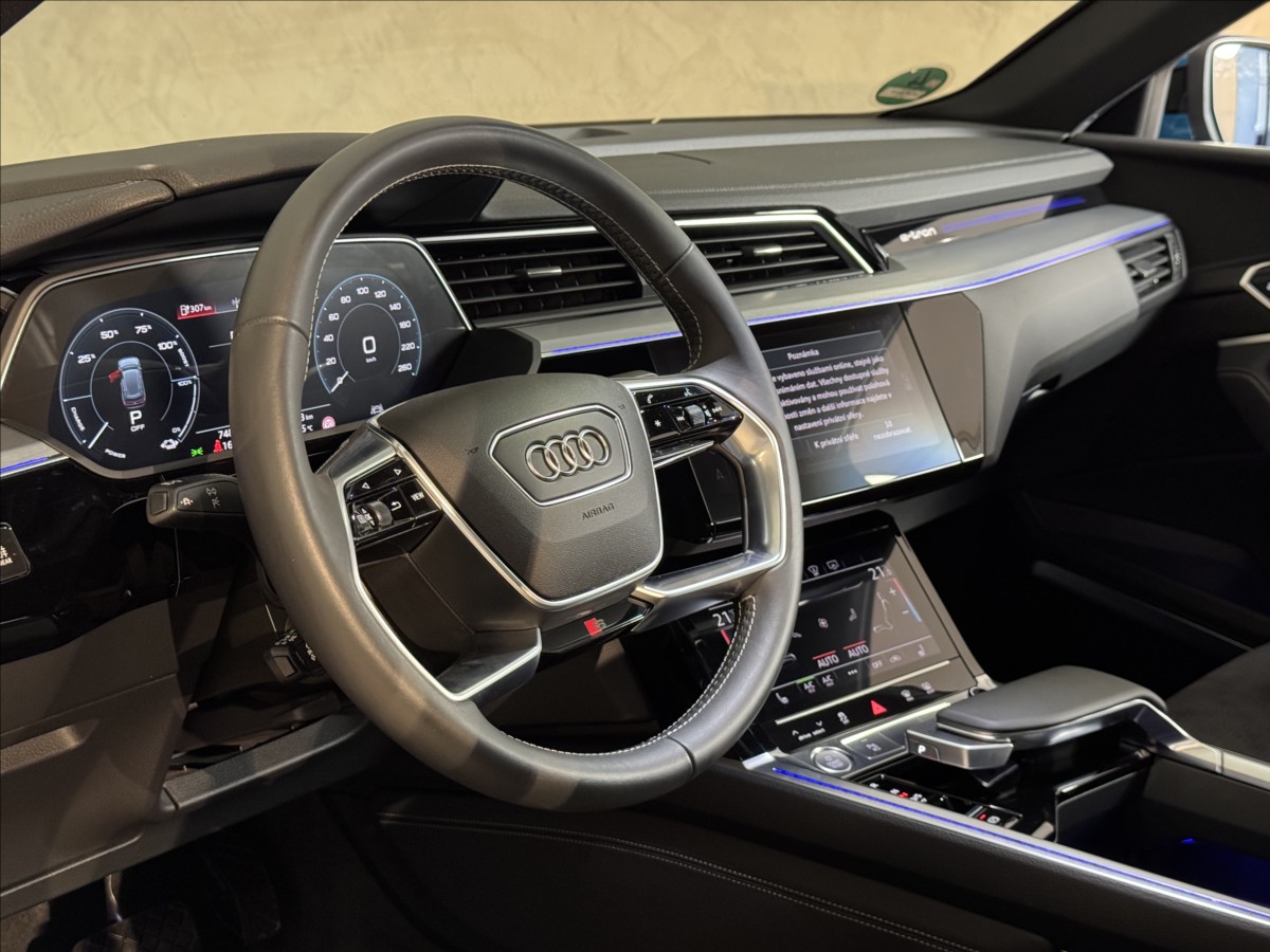 Audi e-tron
