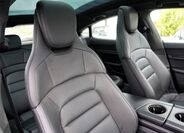 Porsche Taycan 30