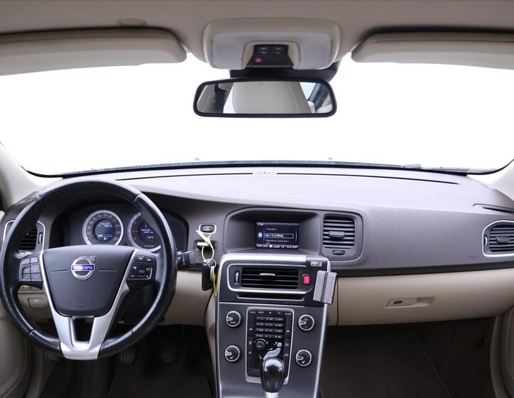 Volvo S60 27