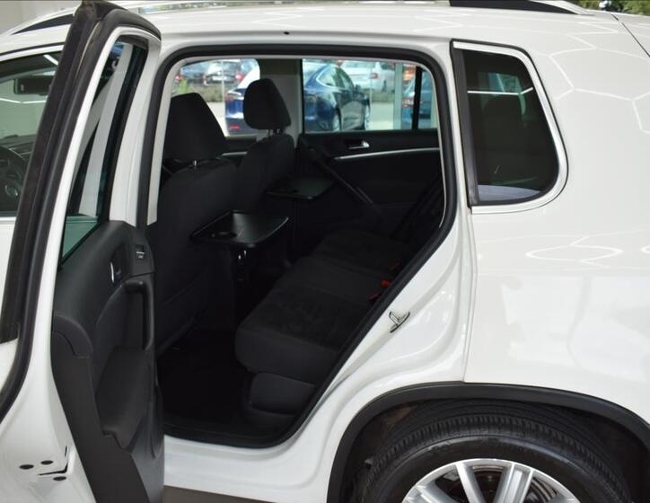 Volkswagen Tiguan 12