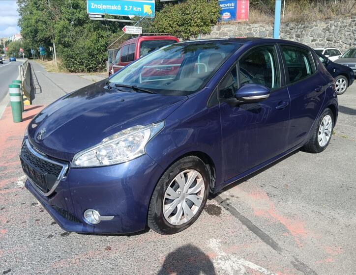 Peugeot 208 4