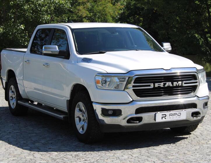 Dodge RAM 28