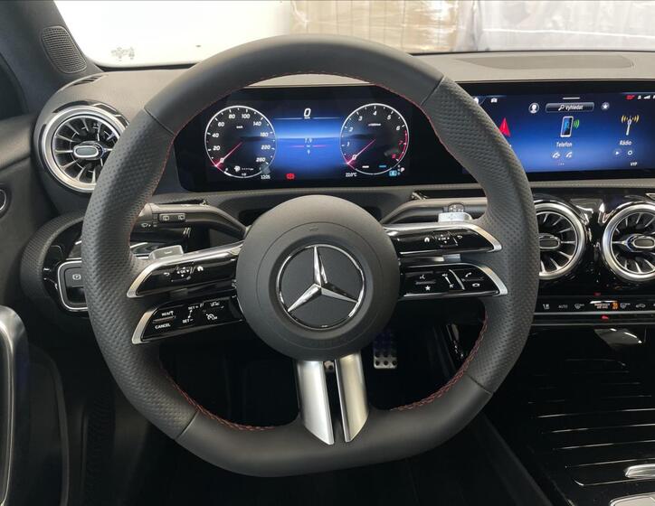 Mercedes-Benz Třídy A 10