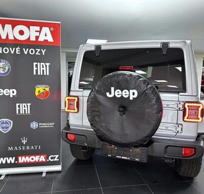 Jeep Wrangler 5