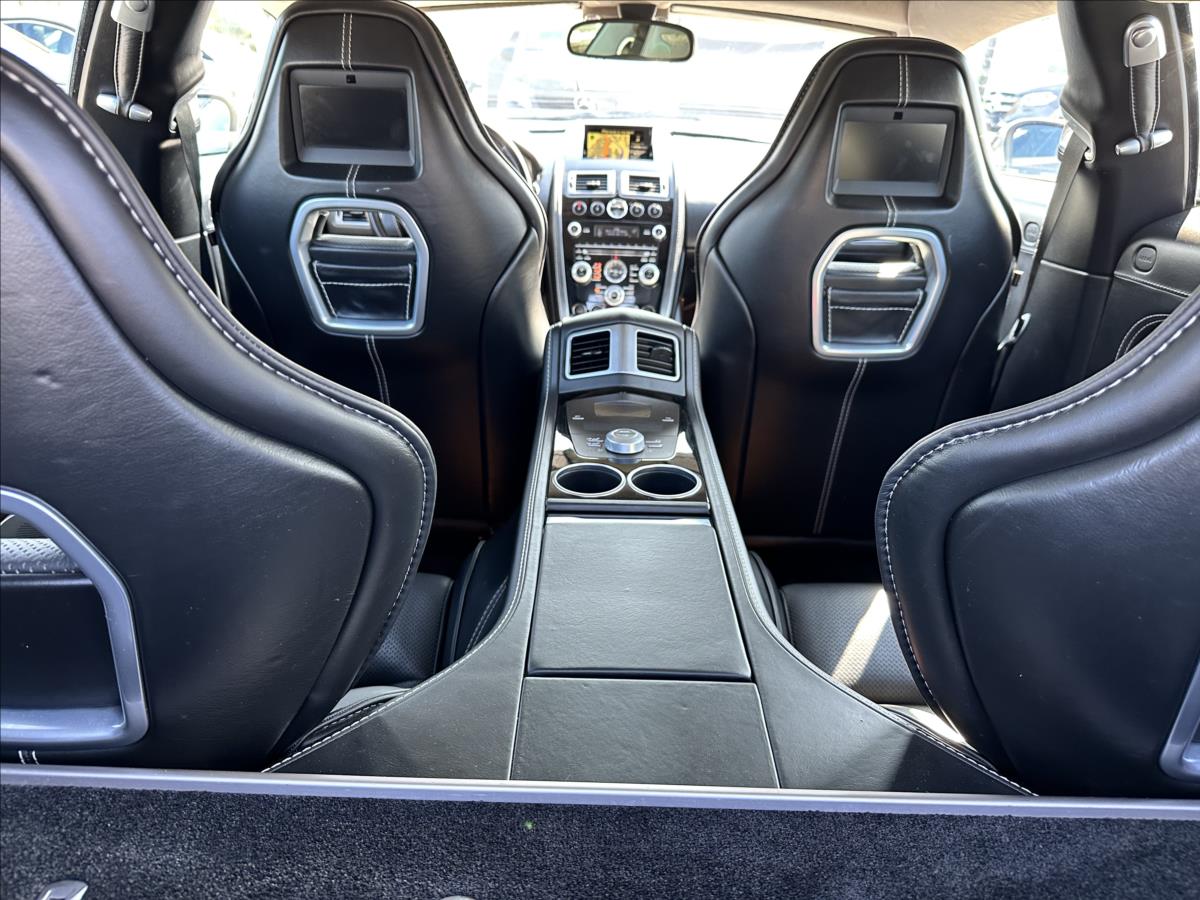 Aston Martin Rapide