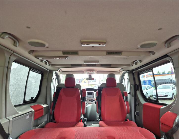 Opel Vivaro 25