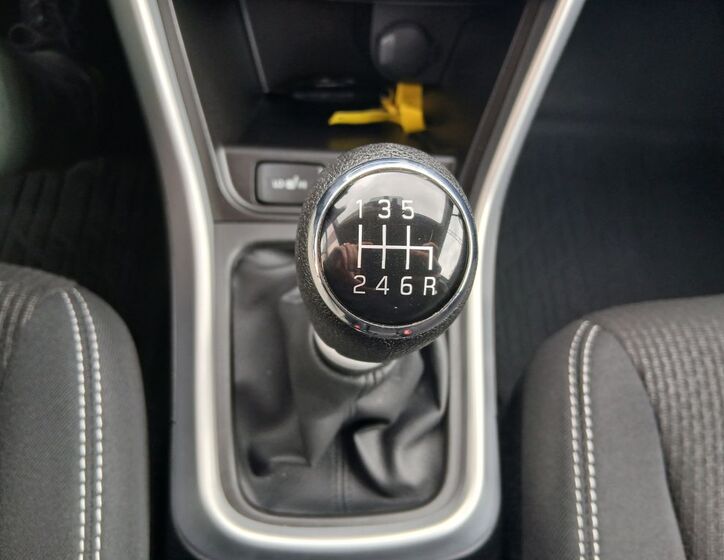 Suzuki SX4 S-Cross 27