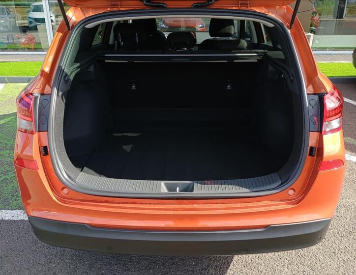 Hyundai i30 12