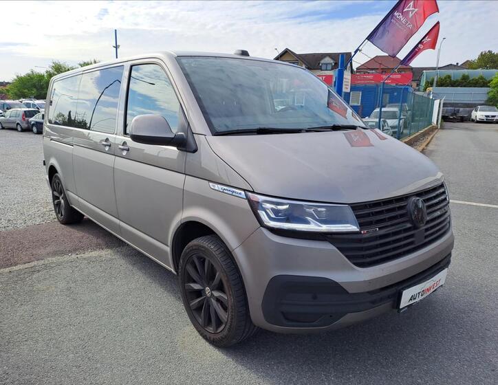 Volkswagen Caravelle 3
