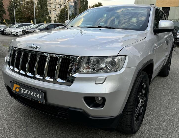 Jeep Grand Cherokee 2