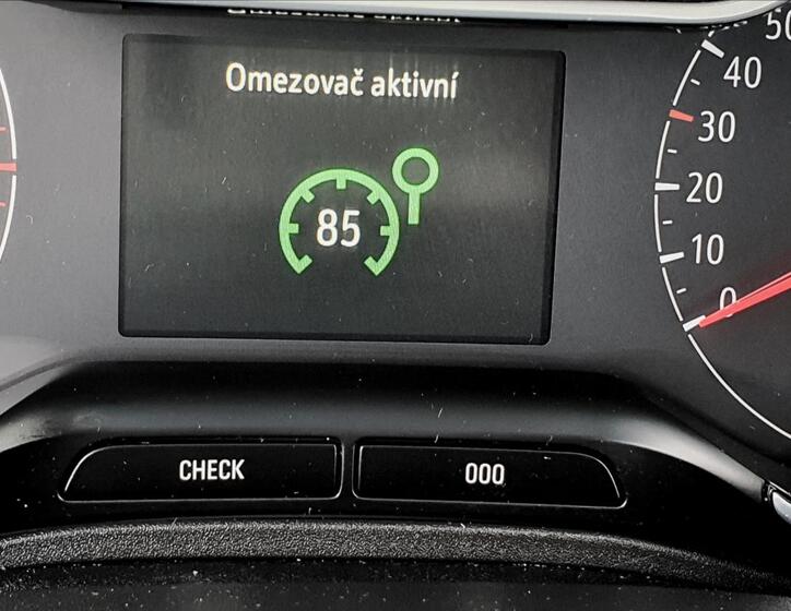 Opel Grandland X 23