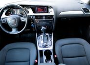 Audi A4 11