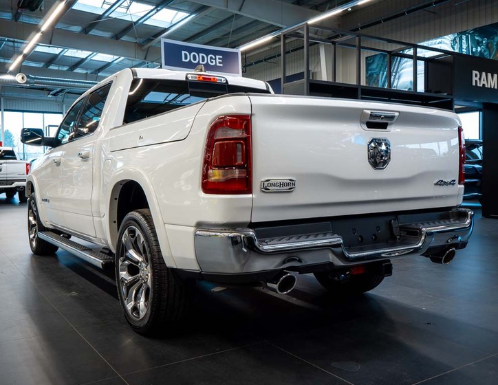 Dodge RAM 3