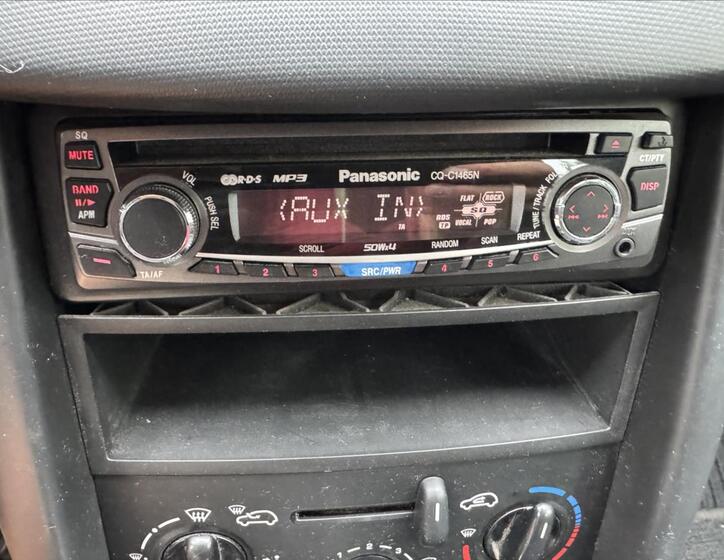 Peugeot 207 32