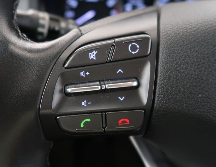 Hyundai i30 25