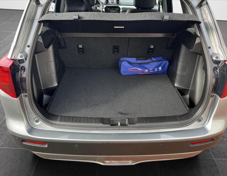 Suzuki Vitara 23