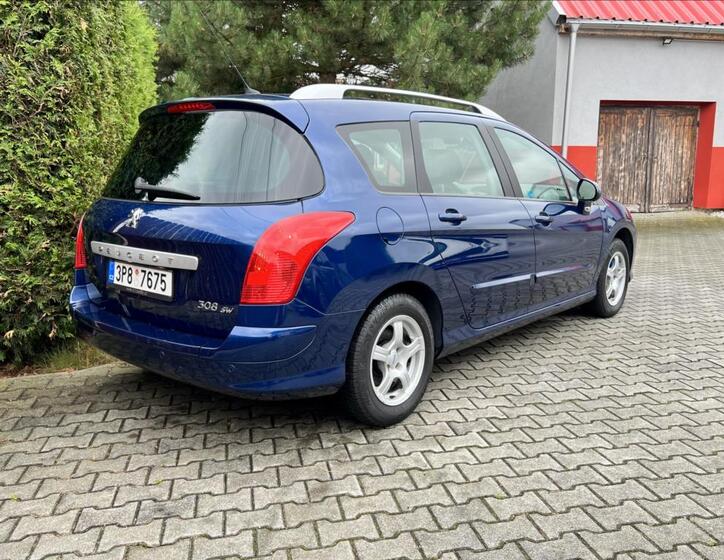 Peugeot 308 5