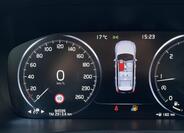 Volvo XC90 10