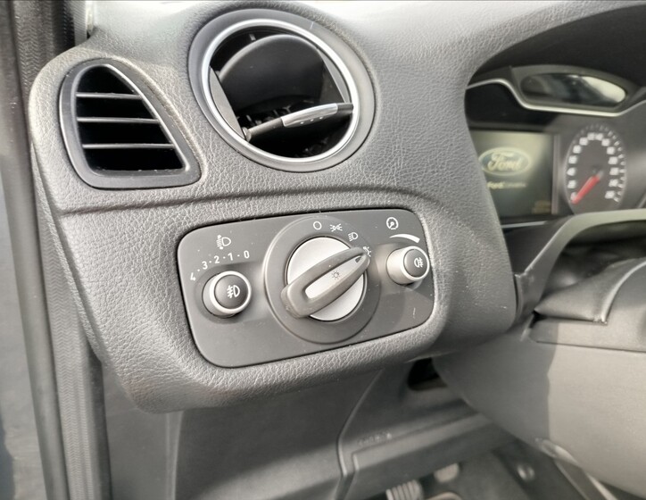 Ford S-MAX 18