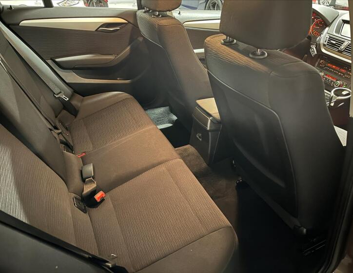 BMW X1 20