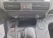 Peugeot Rifter 17