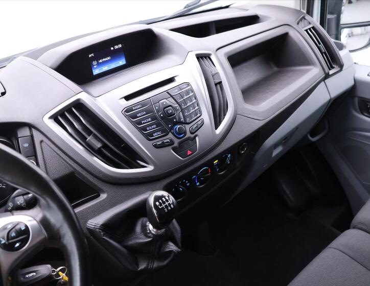 Ford Transit 21