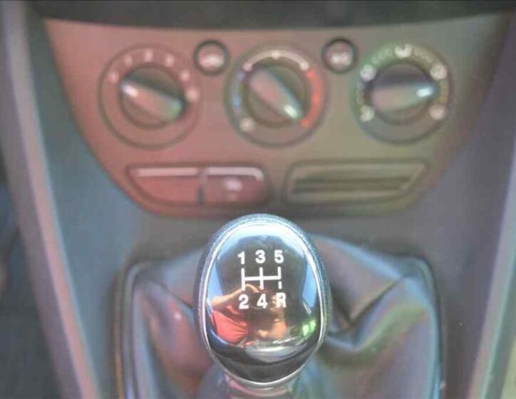 Ford Transit 14