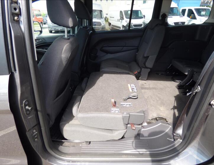 Ford Tourneo Connect 33