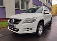 Volkswagen Tiguan 1