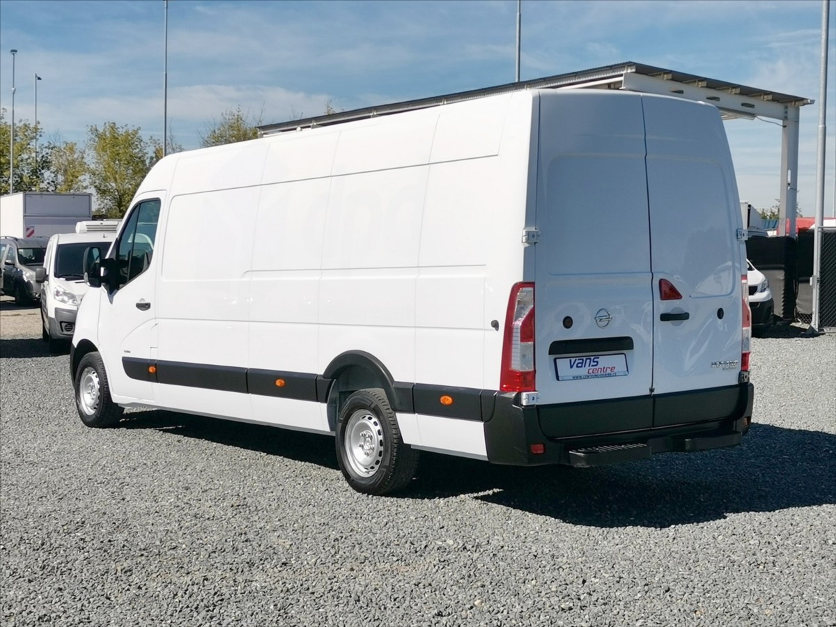 Opel Movano