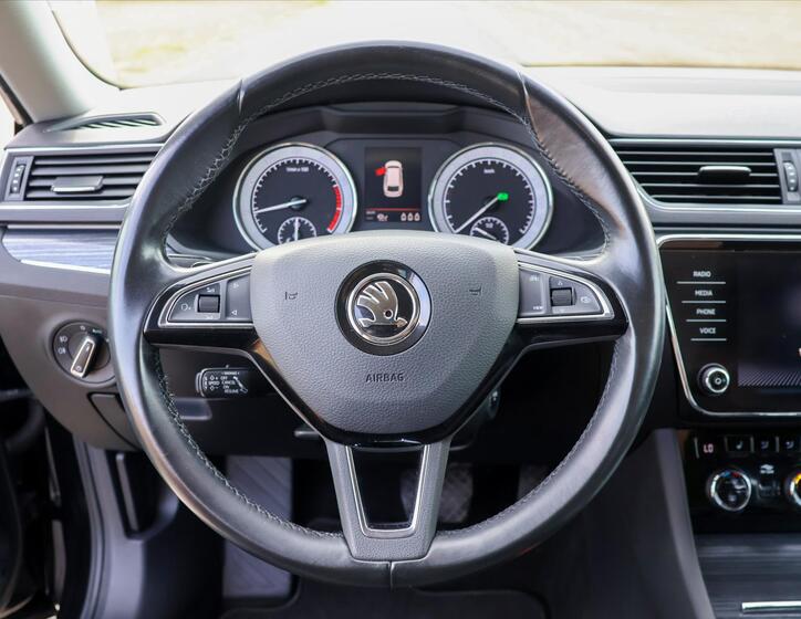 Škoda Superb 21