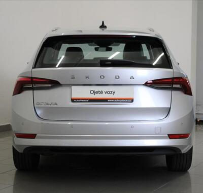 Škoda Octavia 4
