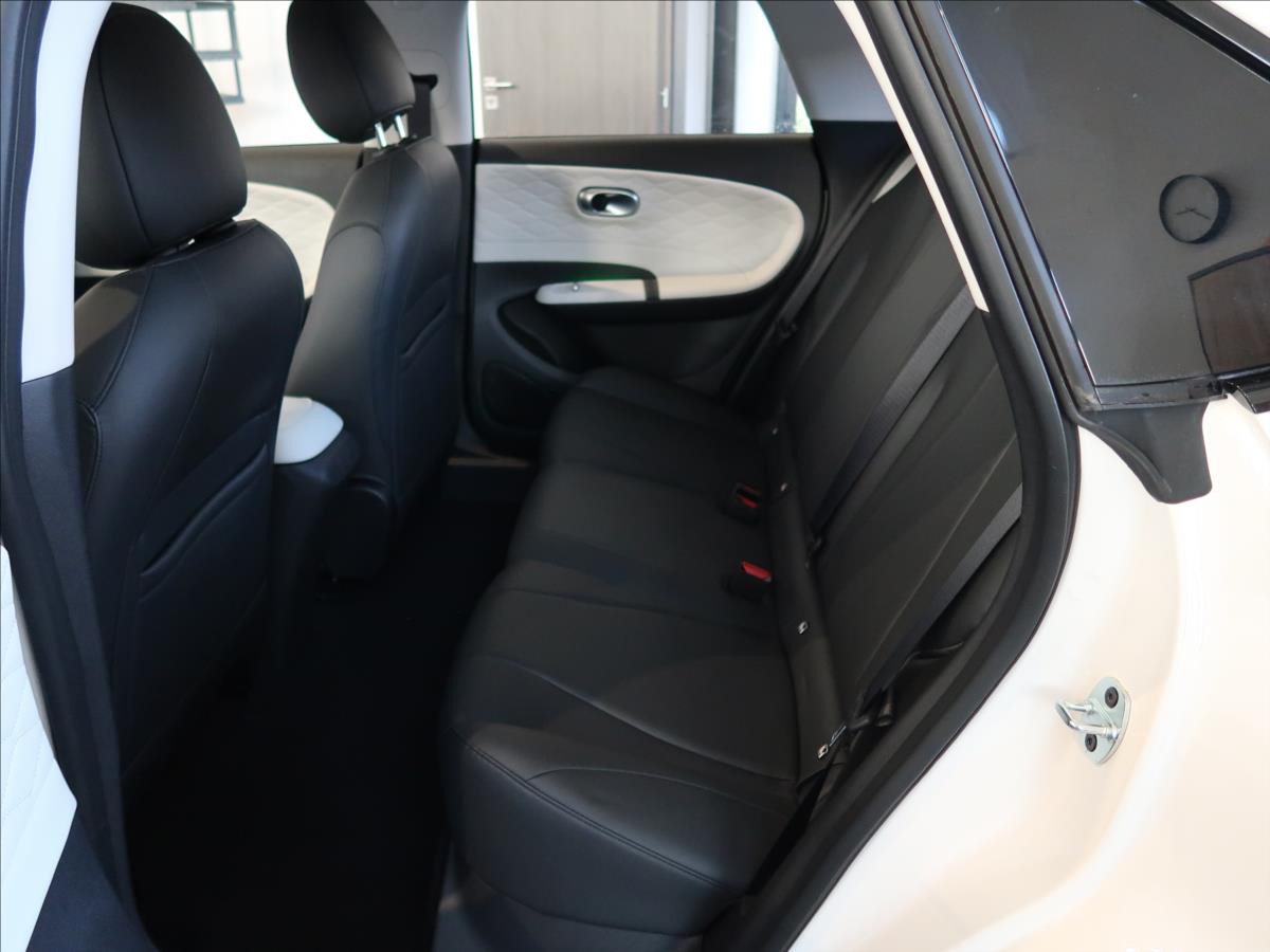 Dongfeng Box