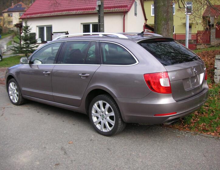 Škoda Superb 5