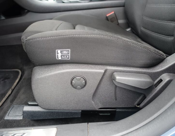 Ford Mondeo 24