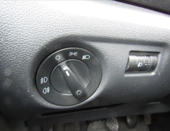 Škoda Roomster 21